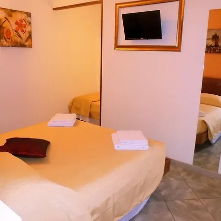 Royale Oda ve Kahvaltı