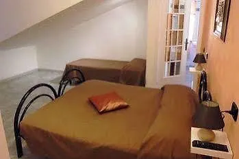 Royale Oda ve Kahvaltı Guidonia