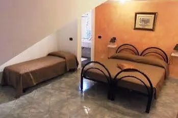 Royale 住宿加早餐酒店 Guidonia